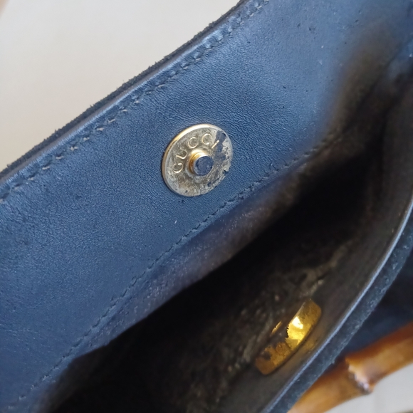 Gucci Bamboo Black Suede Bag - Picture 10 of 14